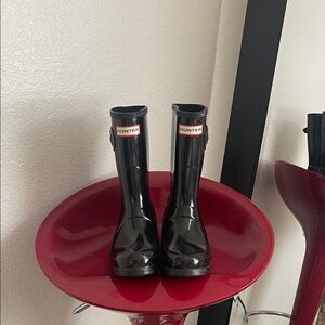 Hunter Glossy Black Boots